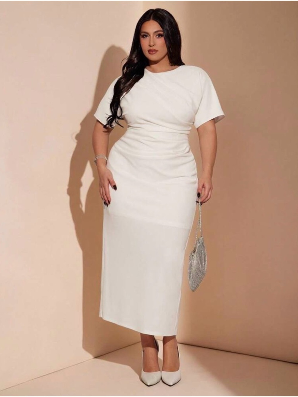White Short-Sleeve Midi Dress - Elegant Curve-Friendly Silhouette